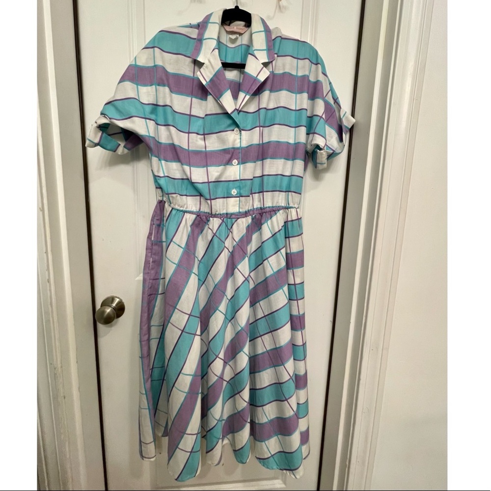 Vintage Classic Directions Dress